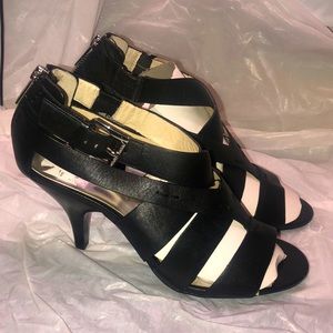 Michael Michael Kors Heels LIKE NEW authentic 100%